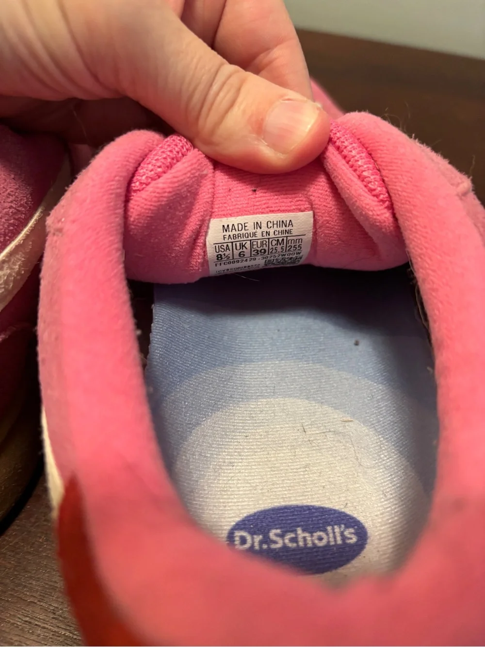 Pink Reebok sneakers - Picture 5 of 5